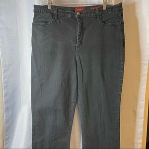 NYDJ | Faded Black Jeans Stretchy size 16 USA